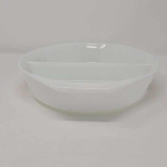 Vintage Pyrex 963 Town and Country 1.5 Quart Divided Casserole Dish - Picture 6 of 13